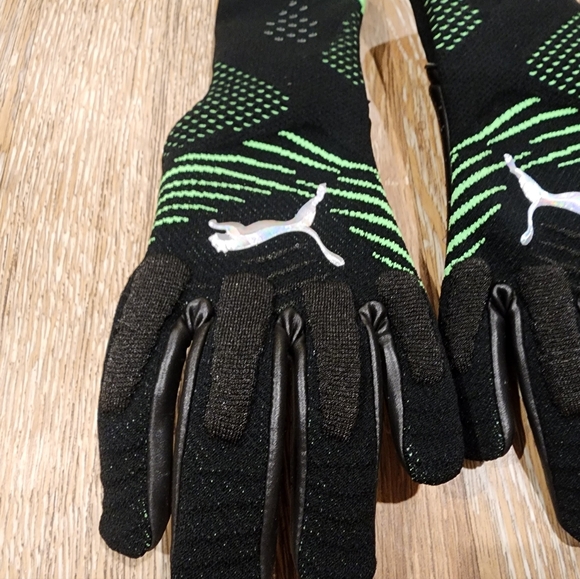 Puma FUTURE Ultimate NC Size 9 - Picture 7 of 15